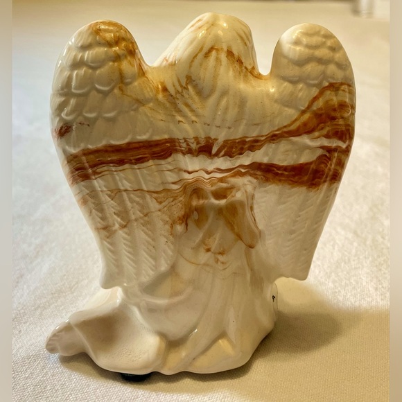 Alabama Clay Small Seating Angel Figurine Orange swirl Marble Porcelain - Picture 2 of 8
